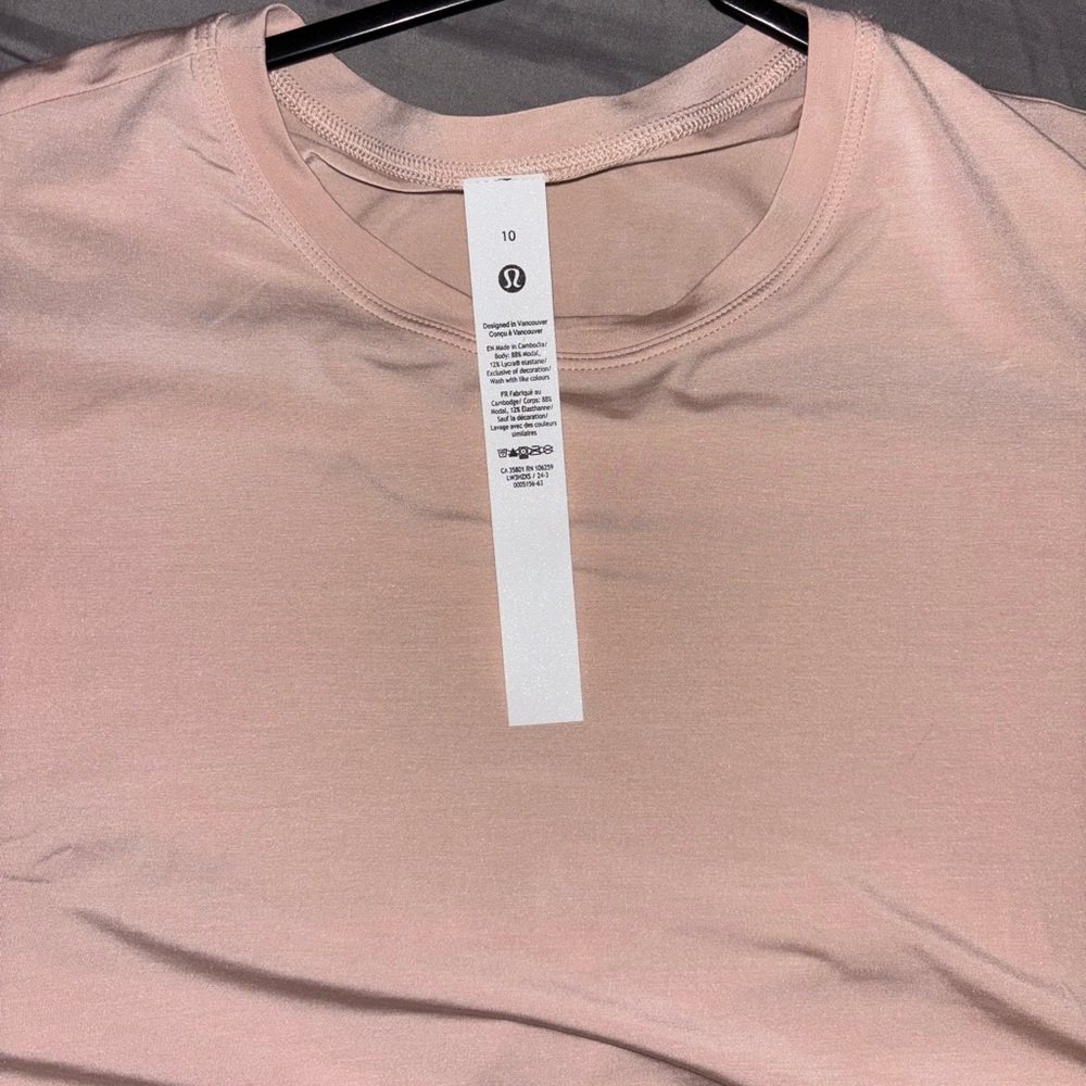 lululemon athletica Light Pink Short Sleeve Tee